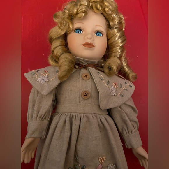 Source Unknown Other - Must See- Hair-Blonde/Eyes-Blue,Vintage Doll-She is brilliant blonde👱🏻‍♀️VGUC!